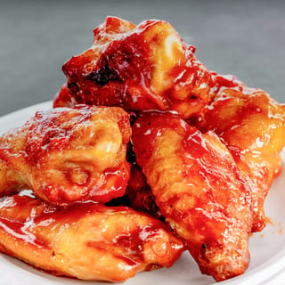 6 BBQ Wings