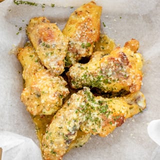 6 Wings Garlic & Parm